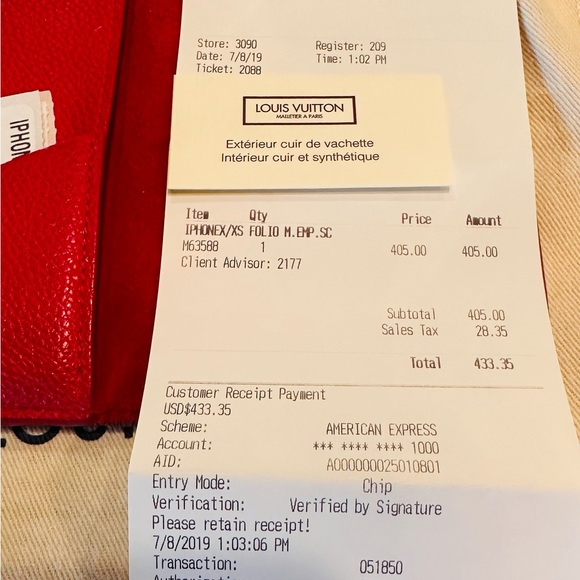 Louis Vuitton X/ Xs iphone folio case. Embossed red. - Picture 5 of 12